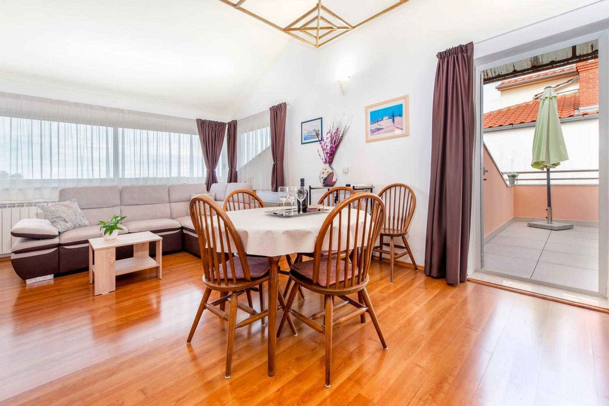 Olea Magica Apartments Ровинь Экстерьер фото