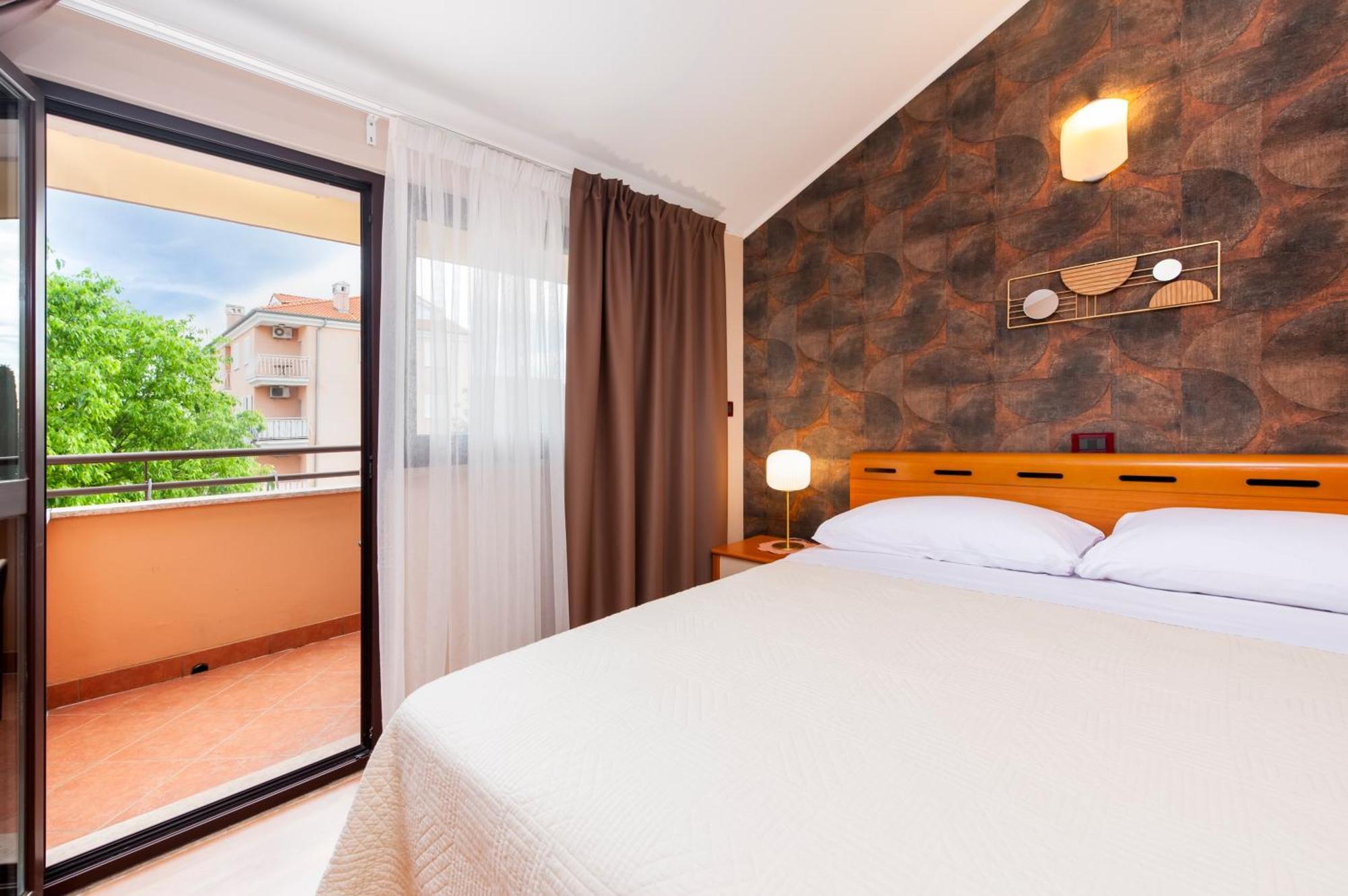 Olea Magica Apartments Ровинь Экстерьер фото